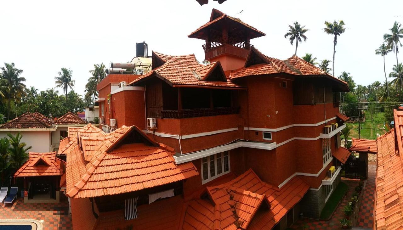 Nikhil Ayurvedic Heritage Hotel Varkala Bagian luar foto