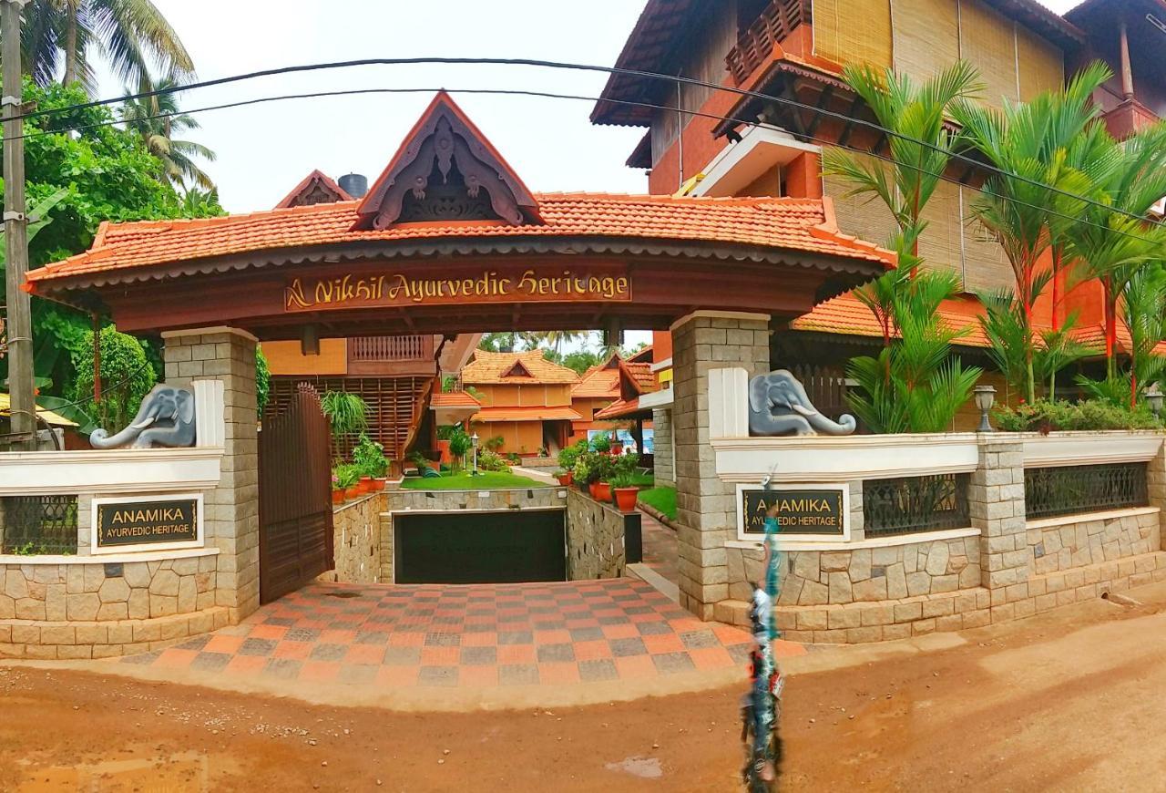 Nikhil Ayurvedic Heritage Hotel Varkala Bagian luar foto