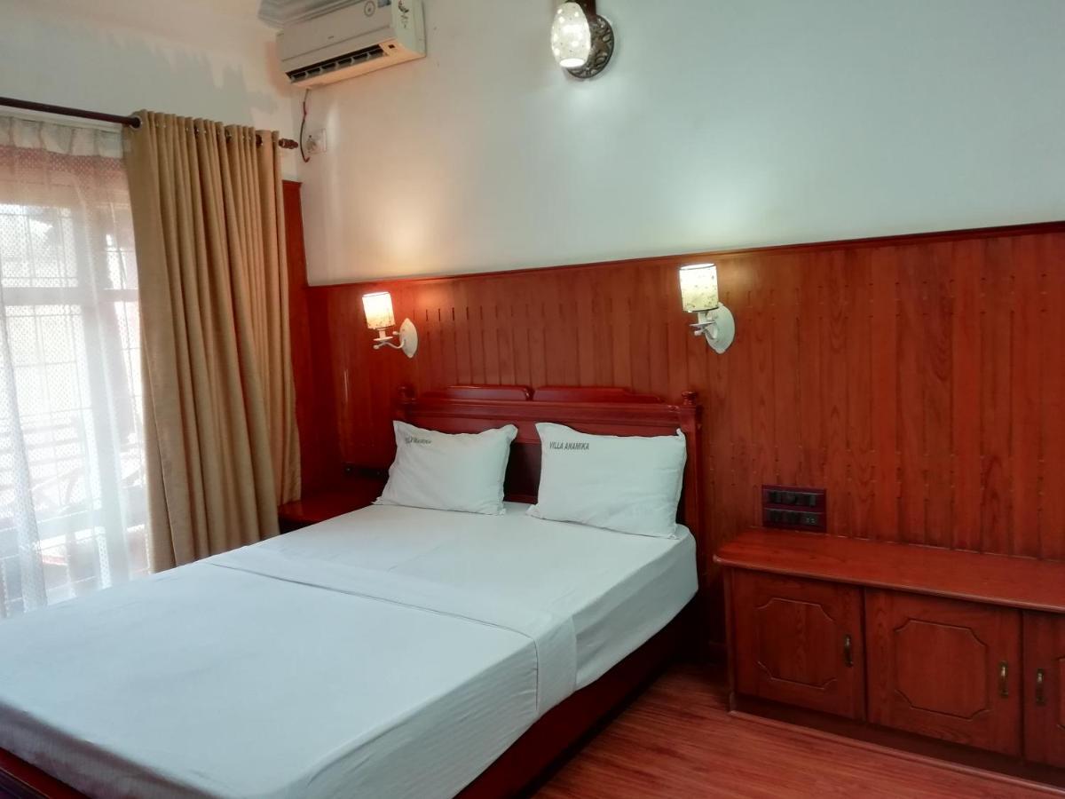 Nikhil Ayurvedic Heritage Hotel Varkala Bagian luar foto